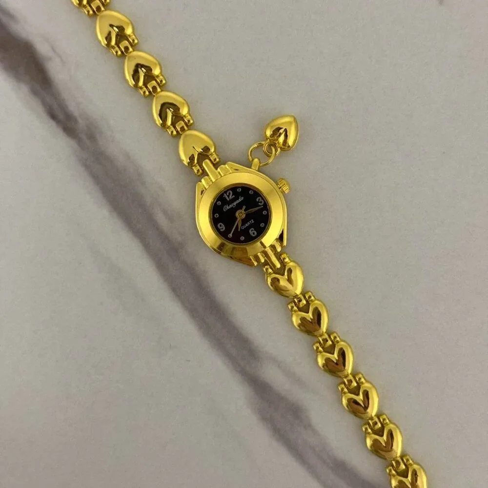 SKU:0038 vintage vibe gold black mini watch with heart+in a gift‎ box